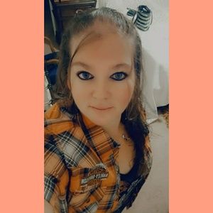 Meet your Posher, Tonya